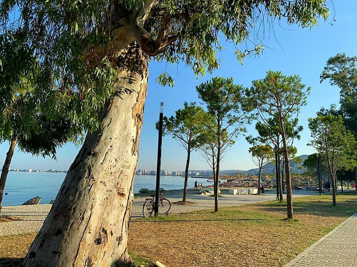 Beach Front Apartment Wlora Zewnętrze zdjęcie